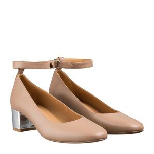 NWOT A.P.C. Alexie Mary Janes in Beige. Size 39